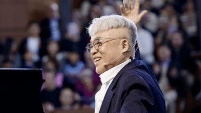 한국어 알리기 위해 못 옥스퍼드 에 전재산 기부... 작곡가 김형석, 그 의 선한 영향력에 모두가 박수를 보 냈다.